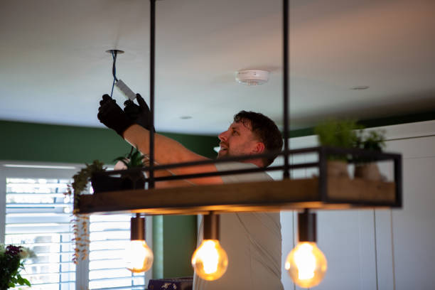 Best Licensed Electrician  in Washington, UT